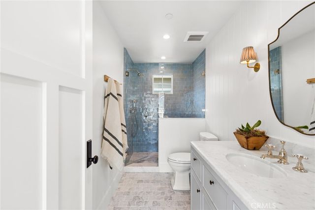 1517 Miramar Drive, Newport Beach, CA 92661