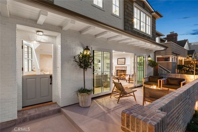 1517 Miramar Drive, Newport Beach, CA 92661