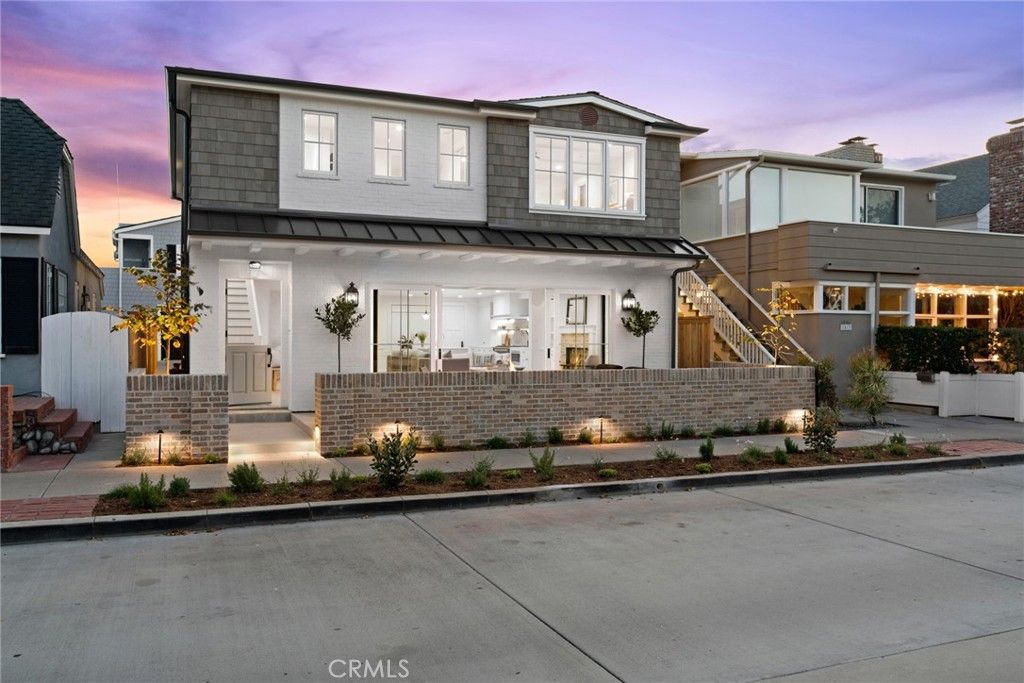 1517 Miramar Drive, Newport Beach, CA 92661