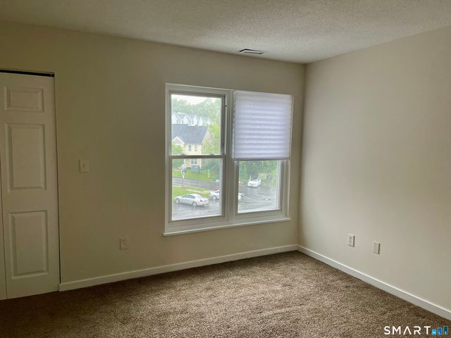 1425 Quinnipiac Avenue 302, New Haven, CT 06513