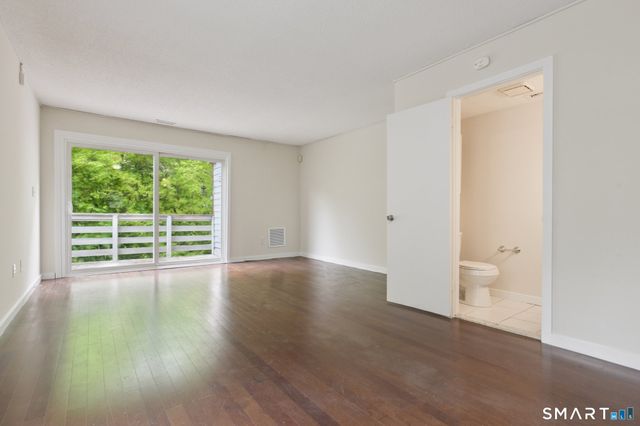 1425 Quinnipiac Avenue 302, New Haven, CT 06513
