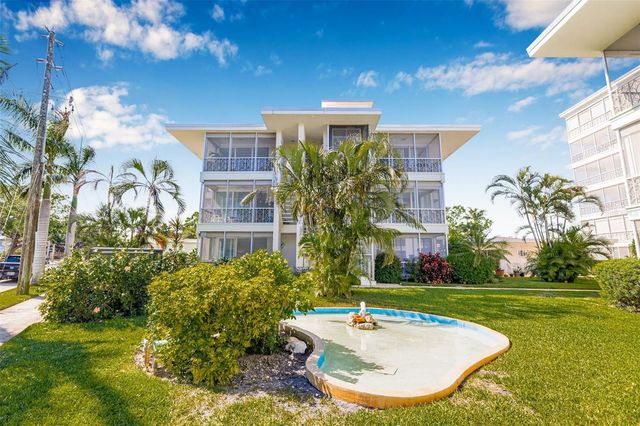 615 10TH AVENUE NE 1, St Petersburg, FL 33701