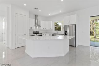 1081 Desoto BLVD S, Naples, FL 34117