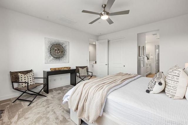 1194 Via Candelas, Oceanside, CA 92056