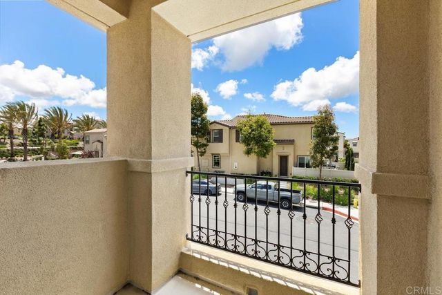 1194 Via Candelas, Oceanside, CA 92056
