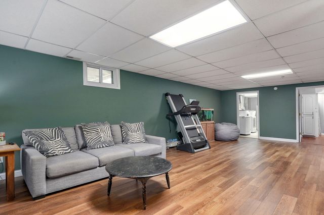 970 E State Highway Ww, Springfield, MO 65803