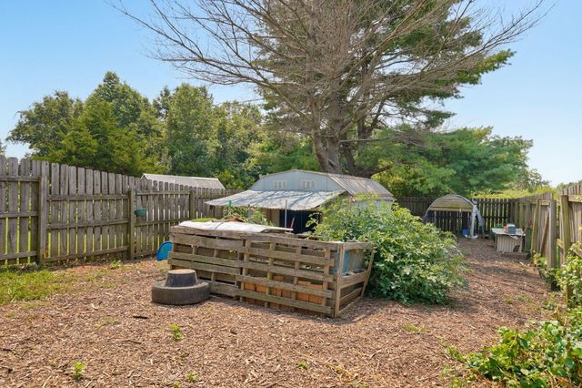 970 E State Highway Ww, Springfield, MO 65803