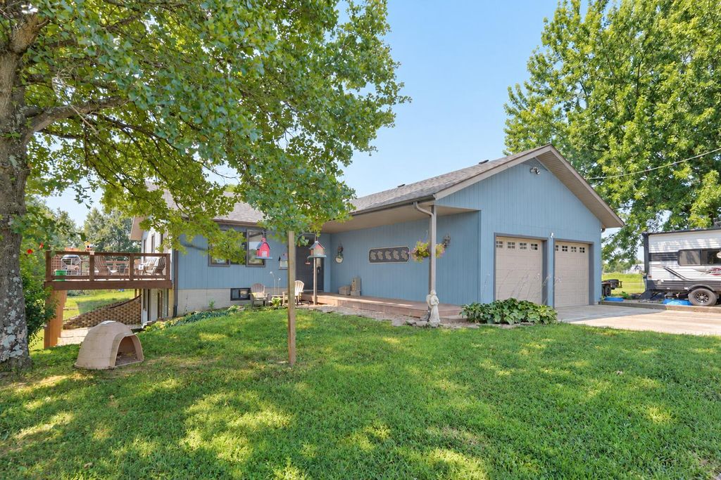970 E State Highway Ww, Springfield, MO 65803