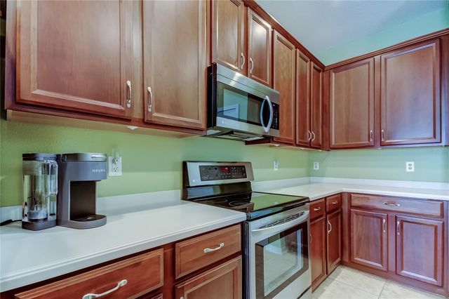 11414 CRISFIELD PLACE, New Port Richey, FL 34654