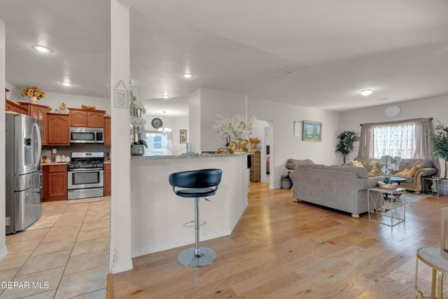 14544 Shady River Avenue, El Paso, TX 79938