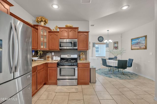 14544 Shady River Avenue, El Paso, TX 79938