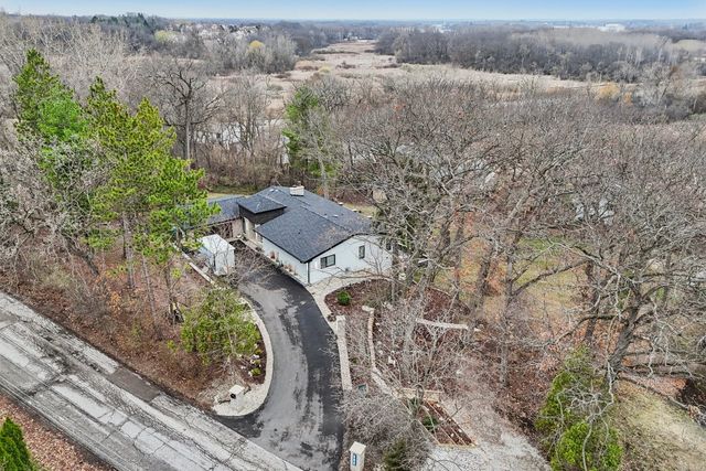 306 Woodlock Street, Ingleside, IL 60041