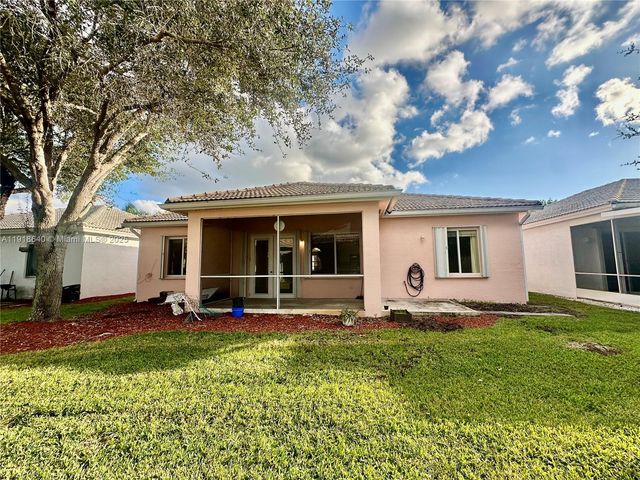 2635 SE 5th Ct, Homestead, FL 33033