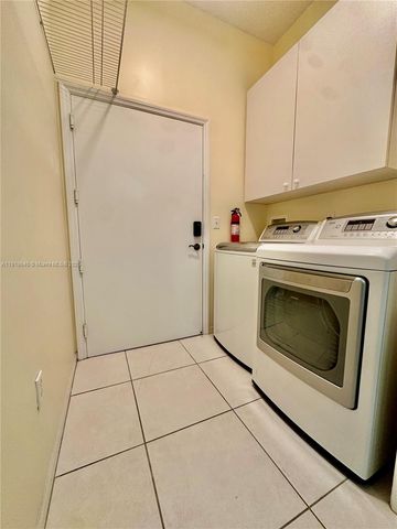 2635 SE 5th Ct, Homestead, FL 33033