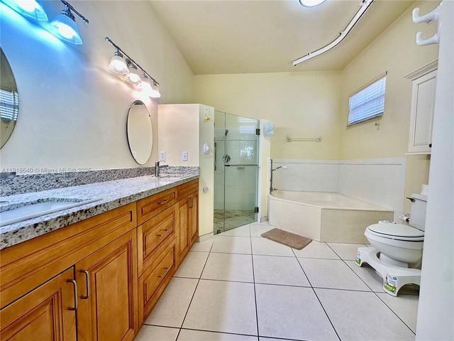 2635 SE 5th Ct, Homestead, FL 33033