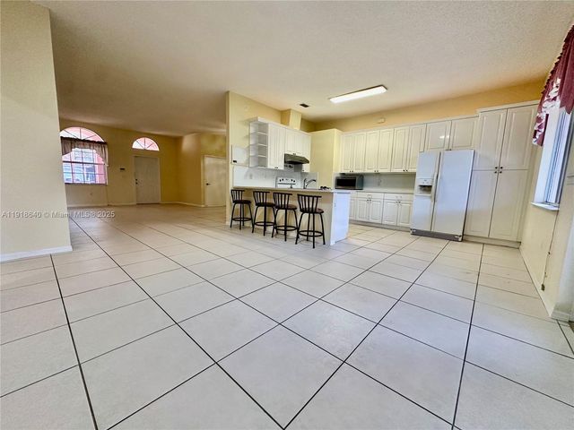 2635 SE 5th Ct, Homestead, FL 33033