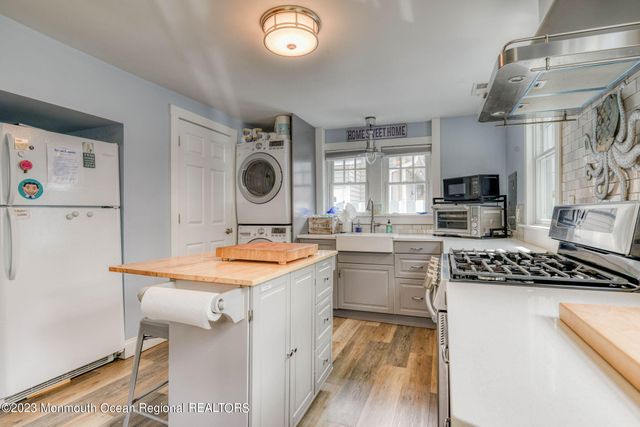 88 Broadway, Ocean Grove, NJ 07756