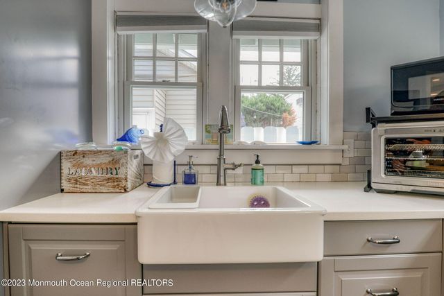 88 Broadway, Ocean Grove, NJ 07756