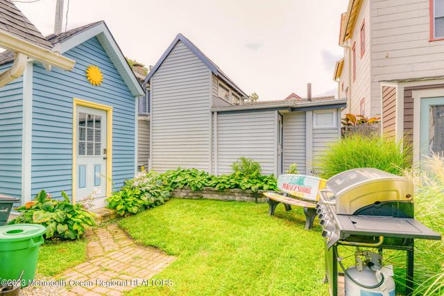 88 Broadway, Ocean Grove, NJ 07756