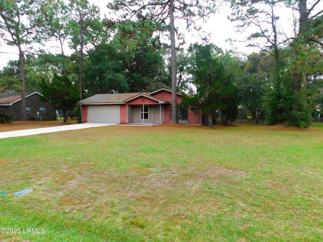 4348 Pinewood Circle, Beaufort, SC 29906