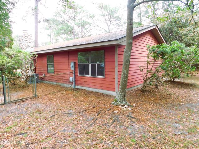 4348 Pinewood Circle, Beaufort, SC 29906