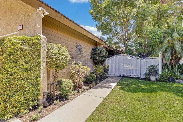 175 S Woodlawn Drive, Orange, CA 92869