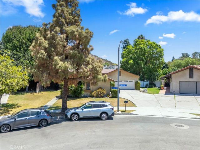 175 S Woodlawn Drive, Orange, CA 92869