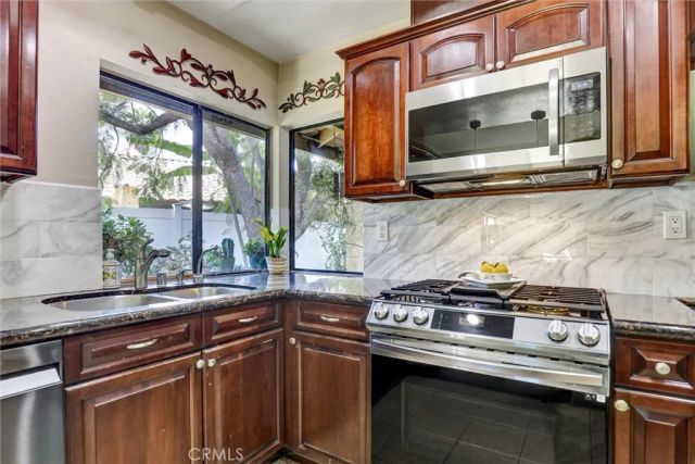 175 S Woodlawn Drive, Orange, CA 92869