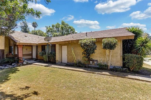 175 S Woodlawn Drive, Orange, CA 92869