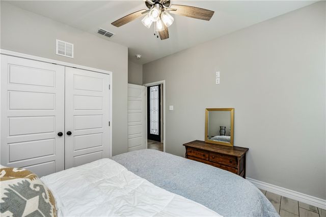 15982 Punta Espada Loop, Corpus Christi, TX 78418