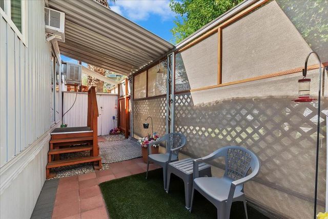 93 Jupiter Street, Palm Springs, CA 92264