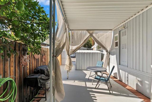 93 Jupiter Street, Palm Springs, CA 92264