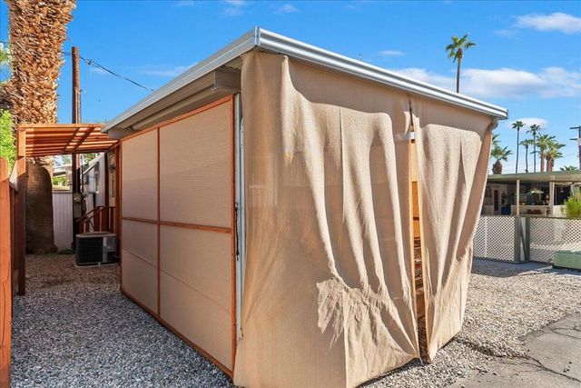 93 Jupiter Street, Palm Springs, CA 92264