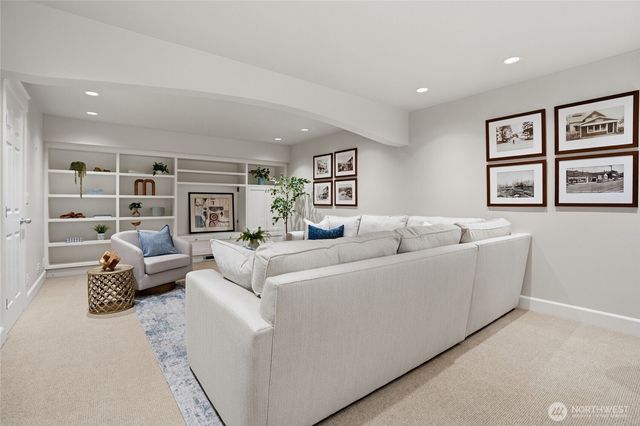 474 Glen Hollow Place SW, Bainbridge Island, WA 98110