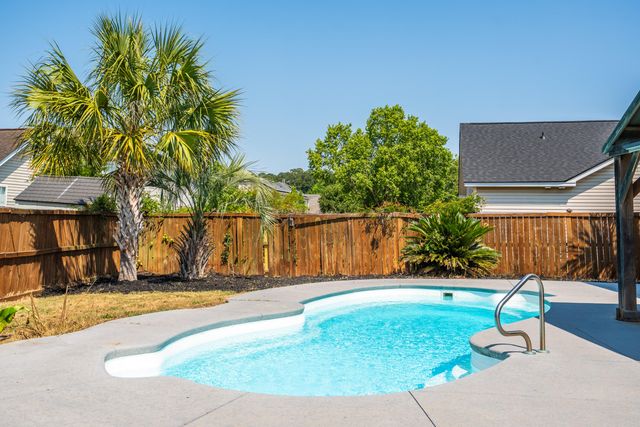 7016 Billberry Street, Hanahan, SC 29410