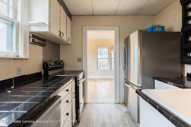 314 Memphis Street, Lansing, MI 48915