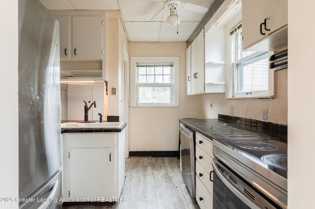 314 Memphis Street, Lansing, MI 48915