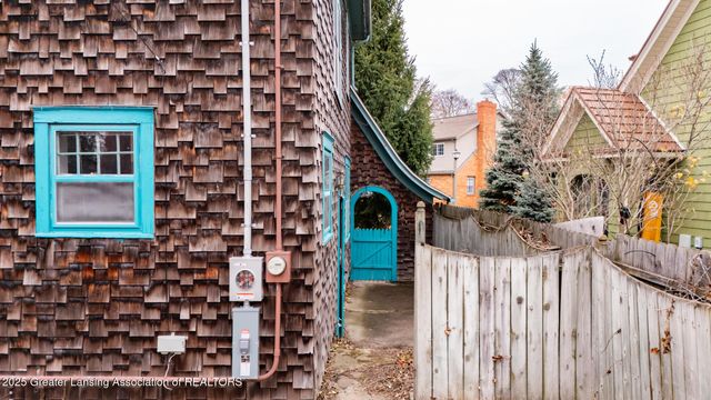 314 Memphis Street, Lansing, MI 48915