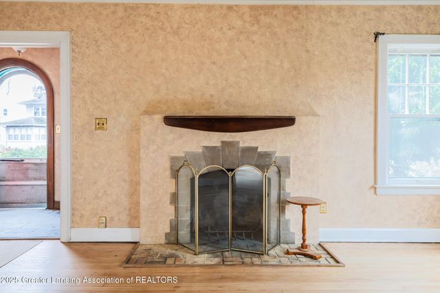 314 Memphis Street, Lansing, MI 48915