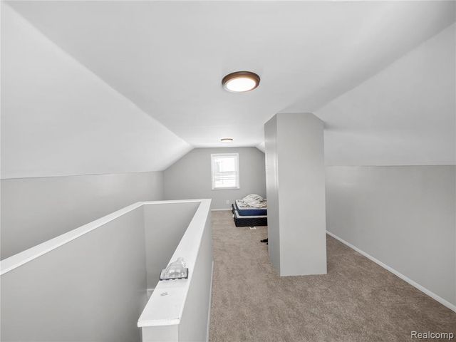 6395 Stahelin Avenue, Detroit, MI 48228