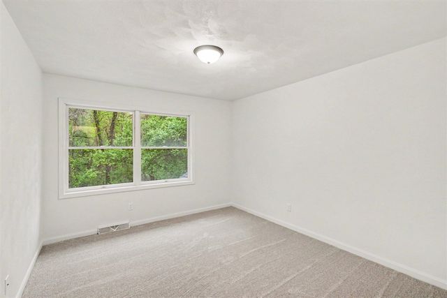 123 Old Lantern Trail, Battle Creek, MI 49017