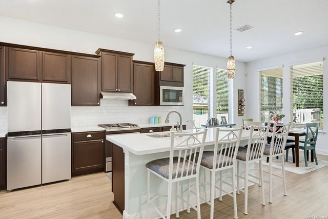 102 Telford Way, Boerne, TX 78006