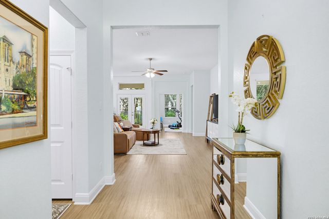 102 Telford Way, Boerne, TX 78006