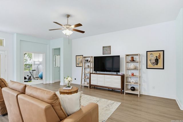 102 Telford Way, Boerne, TX 78006