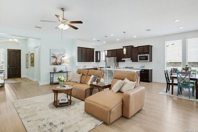 102 Telford Way, Boerne, TX 78006