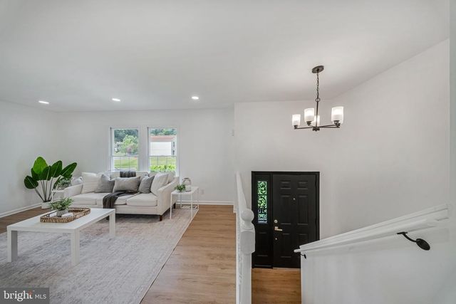 2406 TIMBERCREST DR, District Heights, MD 20747
