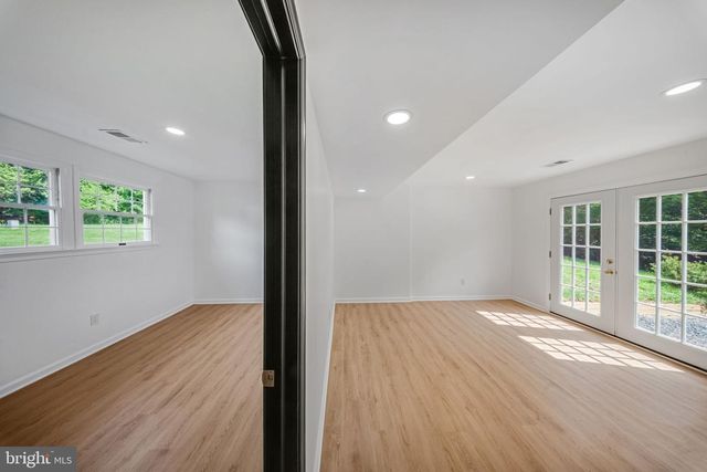 2406 TIMBERCREST DR, District Heights, MD 20747