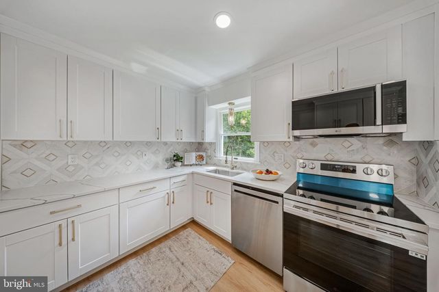 2406 TIMBERCREST DR, District Heights, MD 20747