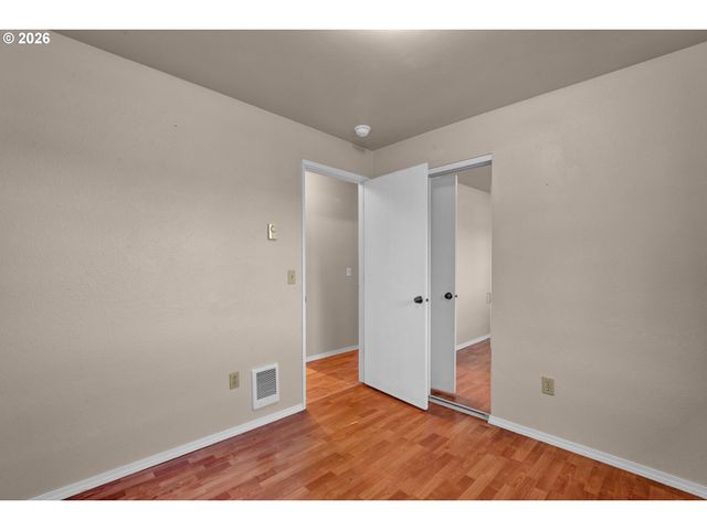 1250 34TH Pl, Florence, OR 97439