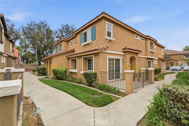 25868 Iris Avenue B, Moreno Valley, CA 92551